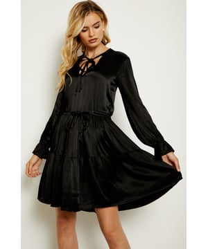 REASONS TO BUY:

For when you want something a little different
On-trend tiered hem and fluted sleeves
Sexy tie up neckline
Belt to show off your waist
Chic satin fabric
Style it with snake ankle boots