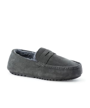 Cosy Mens moccasin you will never want to take off your feet. The loafer has a peny bar for the added timeless appeal. Plush premium Australian sheepskin lining. Leather suede upper that is water resistant. Full sheepskin insole. Rubber sole for extra comfort as its moccasin stitched. The perfect comfort shoe.
 We recommend buying one size up for this style.