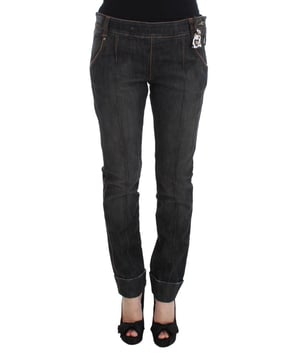 Marca: Ermanno Scervino  
Color: Lavado Gris  
Modelo: Ajuste Ceñido  
Hecho en Italia  
Material: 98% Algodón 2% Polímero  
Apropiado para: Mujeres