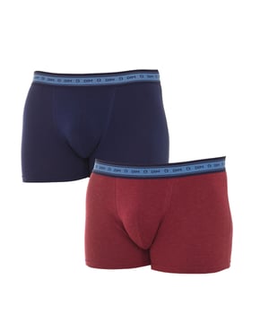 Pack-2 Boxer Green Bio Dim.
Color Burdeos-azul marino
Cinturilla de goma ancha con el nombre de la marca bordado consecutivamente por toda la cinturilla.
Tejido transpirable.
Frontal anatómico con capacidad de sujetar sin apretar.
Tejido transpirable.
Costuras vistas a tono.

Composición:
95%Algodon. - 5% Elastano

Cuidados:
- Lavar a temperatura máx. 30º.
- No usar lejía.
- No usar secadora.
- No planchar.
- No lavar en seco.