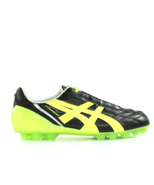 Botas de fútbol masculinas de ASICS Tigreor Tigreor, brinda la oportunidad de lograr excelentes resultados en el campo para el fútbol. Los tacones elevados permiten que el peso del cuerpo avance y, por lo tanto, reduzca la presión sobre las extremidades inferiores.