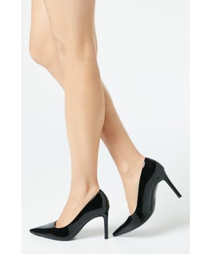 Sleek pointed toe design for a sophisticated silhouette
        High heel between 7 and 9cm for an elegant stance
        Faux leather upper for a polished look
        Versatile court shoe style suitable for various occasions
        Regular fit ensures comfort throughout the day
    
    Step into the office with confidence in these Dash Pointed Court Shoes from Dorothy Perkins. Perfect for the fashion-conscious professional in her 30s, these heels strike the ideal balance between style and workplace appropriateness. The pointed toe and high heel lend a touch of sophistication to your ensemble without compromising on comfort, thanks to the regular fit. Whether you're heading to an important meeting or joining colleagues for after-work drinks, these versatile shoes will carry you through your day with ease. Pair them with tailored trousers and a crisp blouse for a classic workwear look, or dress them up with a knee-length pencil skirt for more formal occasions. The Dash Pointed Court Shoes are a wardrobe essential that will quickly become your go-to for polished, professional style.
