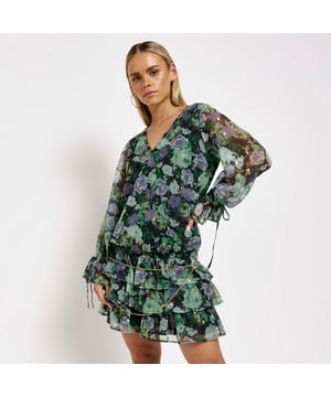 Petite collection, Floral print, Chiffon fabric, Frill detail, Belted, V-neck, Long sleeves, Tie cuff detail, Mini length, Our model wears a UK 8 and is 161.5cm/5’3” tall