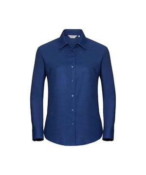 70% Baumwolle, 30% Polyester. Gewebe: Oxford-Stoff. Design: Unifarben. Abnäher an Rücken, Brustabnäher. Passform: Maßgeschneidert. GSM (Gramm pro Quadratmeter): 135. Nachhaltigkeit: Amfori-Freigabe, Better Cotton Initiative, BSCI, Verein für faire Arbeit, Oeko-Tex Standard 100 zertifiziert, WRAP Zertifikat. Klassisch. Saum: Geschwungener Saum. Geeignet für: Dekoration. Bündchen: Doppelknopf. Langärmlig.