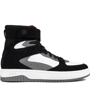Salga con un estilo atrevido con las zapatillas altas Kilian Hito de HUGO. Estas zapatillas de cuero blancas, negras y grises están inspiradas en las canchas de baloncesto con un estilo urbano vanguardista. La parte superior de cuero de primera calidad brinda una apariencia de diseñador informal y deportiva, mientras que la suela de goma duradera y la plantilla acolchada garantizan comodidad durante todo el día mientras haces tus cosas.