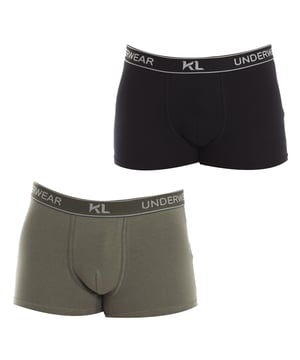 Pack-2 Boxers Kisses&Love.
Cinturilla de goma elástica con el nombre de la marca bordado.
Tejido transpirable.
Frontal anatómico con capacidad de sujetar sin apretar.
Costuras vistas a tono.
 Composición: 95% Algodón, 5% Elastano
 Cuidados:
Lavar a temperatura máxima 30º.
Secar a temperatura baja.
No usar lejía.
No planchar.
No lavar en seco.
