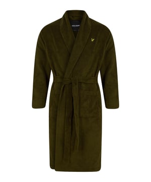 This Lyle & Scott Dressing Gown is the perfect addition to any man's loungewear collection. Wear it to bed or around the house - it's the perfect blend of soft-touch cotton and polyester to keep you comfortable, without compromising on style. Finished with the Lyle & Scott Golden Eagle below the collar.