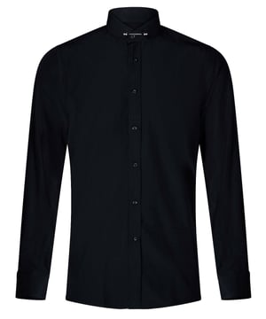 Elegante, elegante y sofisticada, luce perfecta con esta camisa premium de 80 % algodón. Combínala con un chaleco, un blazer y zapatos para lograr un acabado elegante. ¡Disponible en 7 colores increíbles! Diseño de corte entallado, ideal para fiestas, bailes de graduación o bodas. ¡Completa el look de fiesta con esta camisa increíble! ¡Hay muchos más estilos y colores disponibles en la tienda!