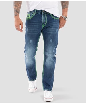 Ein Klassiker für Arbeitsalltag, Freizeit und Urlaub ist die Grey Jeans im Regular Fit! Viele unserer hell- bis dunkelgraue Herren Jeans gefallen mit coolen Waschungen im Used-Look. Die lässig sitzenden Hosen verfügen über gerade geschnittene Beine, das