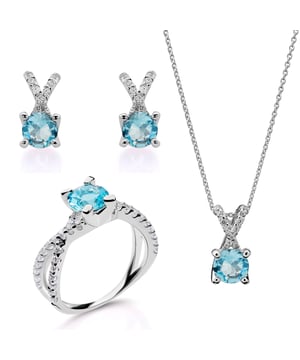 Dieses Orphelia Set: Halskette + Ohrringe + Ring in Silber besteht aus hochwertigem, allergiefreiem 925 Sterling Silber. Das Orphelia 'Maya' Damen 925 Sterling Silber Set: Halskette + Ohrringe + Ring - Silber SET-7478/AQ wird in einer schönen Geschenkbox geliefert und hat eine zweijährige Garantie - das perfekte Geschenk, um sich selbst oder einen geliebten Menschen zu verwöhnen.