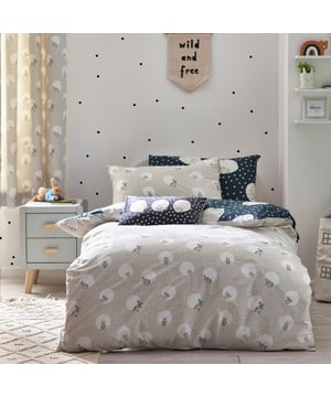 Bring an element of mischief with this playful Peter Rabbit™ Spot Me duvet cover set. This monochrome scandi inspired bedding set features sweet illustrations of Peter, on a backdrop of white spots and polka dots. The Peter Rabbit™ Spot Me duvet cover set can be flipped for a mid-week refresh, giving you two looks in one!