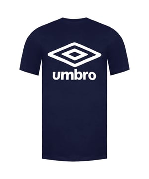 A classic from the Umbro brand that you must have in your wardrobe! The Large Logo T-shirt is a t-shirt in which you will feel comfortable and look great. A simple cut was created with the male figure in mind. The soft, pleasant to the touch fabric fits nicely on the body and ensures air exchange, which you will appreciate on warm days. The whole has been kept in a uniform colour and complemented with a large brand logo on the chest. 
Material: 100% cotton