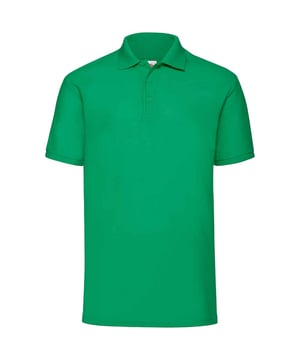 65% Polyester, 35% Baumwolle. Design: Unifarben. Knopfleiste mit drei Knöpfen, Pflegeleicht, Selbstgefärbte Knöpfe, Shulter mit Doppelnaht. GSM (Gramm pro Quadratmeter): 180. Nachhaltigkeit: Better Cotton Initiative, Oeko-Tex Standard 100 zertifiziert, WRAP Zertifikat. flacher Strickkragen, gerippt, verklebt, Schaftrand zum Umklappen. Bündchen: Flachstrickrippe. Kurzärmlig. Saum: Doppelnähte.