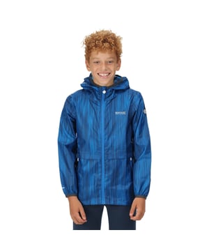 Breathability rating 5,000g/m2/24hrs. Durable water repellent finish. Taped seams. Mesh lined. Grown on hood. 2 zipped lower pockets. Stretch binding to hood and cuffs. Printed name label (up to age 8). Reflective trim. Packs away into drawstring bag.