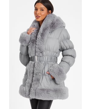 - Faux fur trim - Padded detail - Belted - Model height: 5' 9" - Model wears uk 8 / eur 36 / us 4 - Always check the care wash label - Cool hand wash with mild detergent