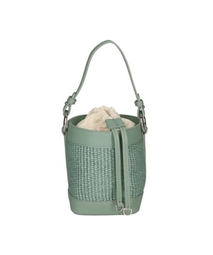 Bolso bombonera de mujer con cierre de cordones. Equipado con un asa extraíble que se puede reemplazar con una correa para el hombro. Producto artesanal italiano en cuero genuino y paja. Hecho en Italia