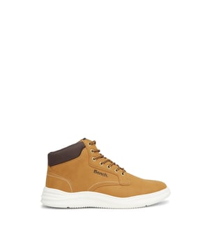 Make your next weekend sneakers a hybrid!  The Cheetham mid-high sneaker boots are a perfect balance of sport and smart.  Available in various shades.  The upper is crafted from faux nubuck for a high-quality look.  The sport-inspired sole is perfect for busy schedules running from the office to a night out, without sacrificing on style.