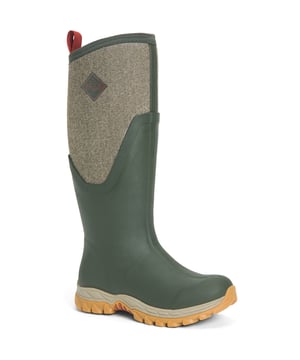 For women that love the outdoors, these wellies have a warm fleece lining to keep your feet toasty in temperatures as low as -40C.
