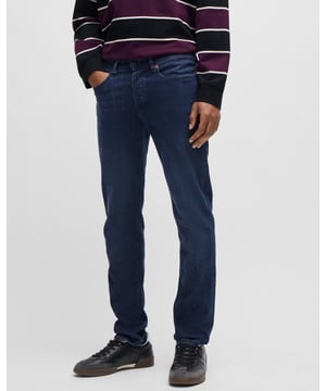 These mid-rise jeans by BOSS Menswear are crafted in denim blended with a generous amount of stretch for flexibility and lasting shape retention.
Tapered fitRegular riseButton closurePockets bottom front: Side pocketsTapered legPockets bottom back: Patch pocketStandard length
94% Cotton, 5% Polyester, 1% Elastane