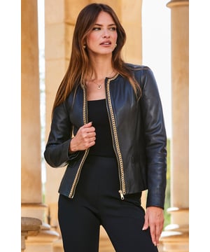 As if you needed to be persuaded
Crafted from the softest premium leather
Chic collarless style
Roll neck to keep you toasty
Slim fit for a sleek silhouette
Let it stand out with skinnies and a roll neck