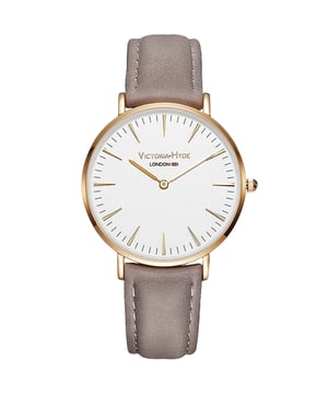 The Southfields Modern from Victoria Hyde London is your perfect everyday companion. With an elegant grey leather strap, the watch will be a real eye-catcher on your wrist. The white dial and a diameter of 40mm let you always keep an eye on the time. The case is made of the finest stainless steel and, together with the reliable movement, stands for real quality. The Southfields Modern is a modern highlight, suitable for any occasion. Case diameter: 38mm, Case thickness: 8 mm, Watch strap length: 180mm, Watch strap width: 18mm