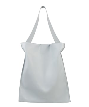Dames schoudertas met magneetsluiting. één open binnenzak. afwezige externe zakken. ontbrekende schouderband.  Handvat van gerecycled polyethyleentereftalaat. een binnencompartiment.  extern materiaal.  Binnenkant van gerecycled polyethyleentereftalaat. Afmetingen: 36x42x1 cm. Modeproduct