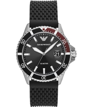 Este reloj Emporio Armani para hombre tiene movimiento de cuarzo. La caja (42 mm) es de Acero Inoxidable (Plata) y tiene un cristal Mineral. La correa es de silicona negra. Este reloj de la gama Emporio Armani Diver es un regalo precioso y atemporal. Sorpréndase a sí mismo o a otra persona con este regalo. Además, con él disfrutará de 2 años de garantía contra todo defecto de fabricación.