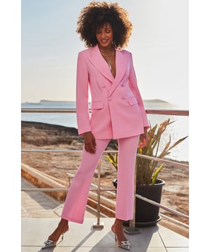 Found: your new favourite trousersExpertly tailored for a chic and flattering silhouetteCropped kick flare cutTreat yourself to the matching blazerTuck in camis, nice tops or floaty blousesMaximise the leg-lengthening potential with strappy heelsInside leg to fit: Short 29" | Regular 31" | Long 33"