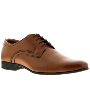 <Ul><Li>Red Tape Ormond Mens Shoes In Tan</Li><Li>Mens Four Eyelet Plain Lace Up With Pointed Toe. Leather Upper Formal With Pu Lining And A Tpr Outsole. Perfect For Any Formal Occasion.</Li><Li>Leather Upper</Li><Li>Manmade Lining</Li><Li>Synthetic Sole</Li><Li>Mens Gentlemans Tie Up Smart Formal Occasion Office</Li>