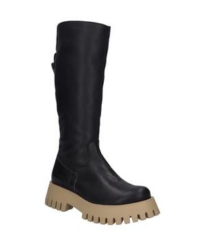 Nuestras botas fabricadas con fina gamuza. Para el invierno, estas botas modas por su cálido forro de textil. La práctica cremallera facilita el acceso en las botas. Nuestro modelo también está equipado con una plantilla intercambiable. Gracias al método de producción AGO, esta sandalia es ligera y robusta. Con la anchura de zapato G el modelo es ideal. Con el modelo Mavie 03 podrá disfrutar de más libertad en su tiempo libre.