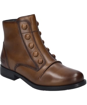 Entdecke die Eleganz und das unvergleichliche Tragegefühl mit der Stiefelette Simona 04 von JOSEF SEIBEL in der faszinierenden Farbe Cognac. Dieser Damenschuh vereint modernen Komfort mit der Perfektion in Passform und Funktion, umschmeichelt von hochwertigen Materialien. Gefertigt aus feinstem Nappa-Rindsleder, bietet dieses Modell durch seine Verarbeitung in der besonderen AGO-Machart - eine leichte und formbeständige Konstruktion, bei der das Obermaterial sanft mit der Innensohle verklebt und die Laufsohle anschließend aufgeklebt wird - eine dauerhafte Qualität und Haltbarkeit. Die TR-Sohle, ein thermoplastischer Kautschuk, zeichnet sich durch ihre gute Rutschfestigkeit und Langlebigkeit aus und ist dabei leichter als traditionelle Gummisohlen. Für ein individuelles Tragegefühl lässt sich die Innensohle aus Leder problemlos herausnehmen und durch ein persönliches orthopädisches Fußbett ersetzen. Der praktische Reißverschluss erleichtert das An- und Ausziehen, während der Blockabsatz mit einer Höhe von 2 cm für einen sicheren Stand sorgt. Ideal für die Freizeitgestaltung im Herbst, lässt sich die Simona 04 Stiefelette sowohl beim entspannten Stadtbummel als auch bei Outdoor-Aktivitäten tragen. JOSEF SEIBEL setzt mit diesem Schuh auf Slow Fashion - eine bewusste Entscheidung gegen die schnelllebige Fast Fashion - und unterstreicht damit das Engagement für Nachhaltigkeit und Qualität. Lasse dich von diesem Schuhwerk auf Schritt und Tritt begleiten und genieße das Gefühl von Wohlsein und Bequemlichkeit in jeder Situation.