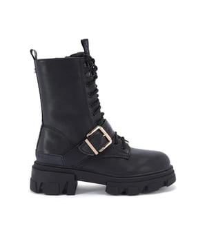 The KG Kurt Geiger Trekker Smart ankle boots feature a black upper with higher ankle. The front laces up with gold tone buckle across the foot. There are two KG Kurt Geiger pull tabs at the front and back of the ankle. Sole height: 55mm