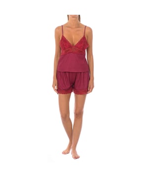 Strap Pajamas.
 V-neck with ribbed finish and flower embroidery.
 Pants with elastic waistband, bottoms with flower embroidery.
 Seams seen in tone.
 Composition: 100% polyester
 Care:
Handwash.
 - Do not use bleach.
 - Do not use dryer.
 - Supports iron.
 - Do not dry clean.