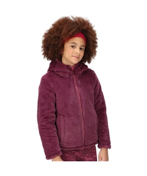 The Spyra III kids' jacket from Regatta is perfect for their weekend adventures. The kids' coat is made from durable water-repellent fabric for long-lasting protection from light rainfall. There's a cosy luxury borg lining for warmth. When the rain stops  turn the jacket inside out to show off the stylish borg.