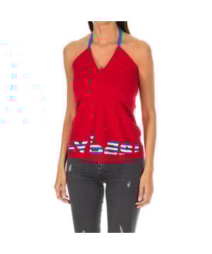 Top de tirantes atados el cuello.
Color Rojo.
Escote en V.
Tejido transpirable y elástico.
Estampado de la firma, en la parte inferior.
Costuras vistas a tono.

Composición:  50% Algodón. - 50% Modal.

Instrucciones de lavado:
- Lavar máximo a 40ºC.
- Planchar a media temperatura, máx. 110ºC.
- Permite usar secadora.
- No usar lejía.
- No admite el  lavado en seco.
