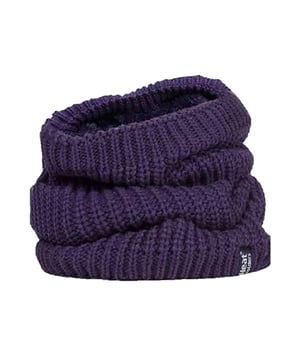 Más cálido que una bufanda y menos molesto también, ¿has considerado un calentador de cuello como el accesorio para mantener el cuello caliente en lugar de una bufanda. Este calentador de cuello de punto grueso para mujer de Heat Holders es deliciosamente suave y cálido, y te garantiza que te envolverá en un ambiente acogedor y cálido cuando llegue el frío invierno. El innovador forro Heat Weaver es el secreto por el que este calentador de cuello es tan cálido. Se trata de un forro térmico similar a la piel que retiene el aire caliente y está diseñado para mantener el calor durante más tiempo. El avanzado hilo aislante de alto rendimiento Heat Holders incorporado en este calentador de cuello también permite que la humedad se aleje del calentador de cuello, especialmente útil cuando estás tratando de mantenerte caliente y seco en esos días húmedos y miserables. Este calentador de cuello de punto grueso cubre más parte del cuerpo que uno tradicional. Es perfecto para mantener el calor alrededor de la cabeza, la garganta y la parte superior del pecho. Estos calentadores de cuello de punto grueso para mujer están hechos de 100% acrílico en el exterior y 100% poliéster en el forro. Están disponibles en 3 colores: negro, morado y crema. Son de talla única y se pueden lavar a máquina.