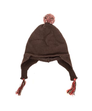 Gorro con borlita.
Gorro con orejeras.
 Composición: 95% Algodón, 5% Lana
 Cuidados:
- Lavar a máx. 30ºC.
- No usar lejía.
- Planchar a temperatura baja.
- Admite limpieza en seco.
- No usar secadora.