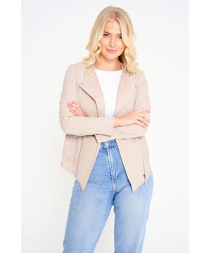 This brand new ELLE jacket combines sleek design with enhanced zip detailing for a touch of edge. Crafted for durability and comfort, it effortlessly elevates your look, whether for work or a night out. 100% Polyester. Hand wash. Please note - this jacket does not do up.