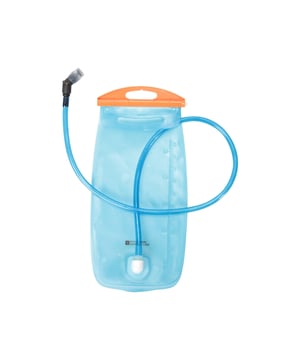 Fabric Technology: Lightweight. Design: Logo. Bite Valve, Leakproof, Wide Opening. Capacity: 2L.