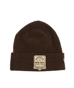 Mens New Era Cuff Knit Beanie Hat in brown.- Turned hem.- Knitted.- Embroidered branding.- 60% Polyester  40% Acrylic.- Ref: 60424754