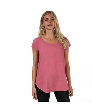 Only Nova Life-top met korte mouwen voor dames in roze.<br /><br />- Ronde hals.<br />- Korte mouwen.<br />- Enkele knoopsluiting aan de achterkant.<br />- Treksluiting.<br />- Losse pasvorm.<br />- Gebogen zoom.<br />- 100% viscose. Machinewasbaar.<br />- Ref: 15222173