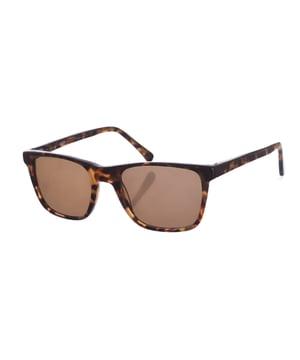 Gafas de sol Joncar.
Gafas de sol Zen con montura de acetato.
Color Habana
Forma rectangular.
Lentes de color Marrón
Patillas de acetato.
100% Protección UV. 
Incluye una funda neutra de tela.

Medidas:  Alto lente: 47 mm
Ancho lente: 51 mm.
Puente: 20 mm.
Patillas: 145 mm.


Limpieza y manutención:
-Limpiar las gafas con agua y jabón (neutro).
- No utilice paños sucios o abrasivos, que puedan alterar las características de los filtros.
- Utilice solo accesorios y repuestos originales.