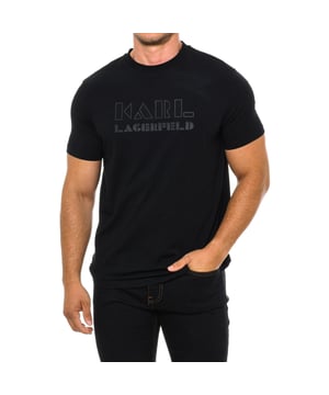 Camiseta manga corta 755060 hombre Karl Lagerfeld.

Presenta un cuello redondo acanalado, aportando un detalle texturizado y de estilo clásico.
Cuenta con un estampado de la marca Karl Lagerfeld en el frontal.
El corte y diseño sencillo permiten versatilidad en los looks y facilidad de combinación.
Esta camiseta de manga corta de Karl Lagerfeld es una prenda casual y polivalente, adecuada para múltiples ocasiones.
Su sencillez y comodidad, junto con el prestigio de la marca, la convierten en una opción atractiva y versátil.
 Composición: 95% Algodón, 5% Elastano
 Cuidados:
Lavar a temperatura máxima 30º.
Planchar a baja temperatura.
No usar lejía.
No usar secadora.
No lavar en seco.