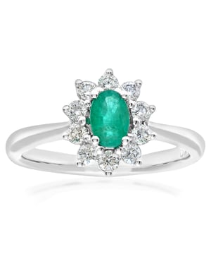 Oro blanco de 9 quilates (375): 3 gr; # Diamante: 0,33 quilates; # Esmeralda: 0.40ct