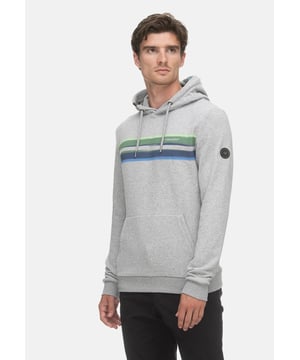 Dieser bequeme Kapuzenpulli für Männer ist ein ideales Kleidungsstück für den Kleiderschrank. Die Kapuze hat einen Kordelzug. Die Ärmel und der Saum sind mit Rippbündchen versehen, die für einen guten Sitz sorgen. In der Kängurutasche lassen sich kleine Gegenstände verstauen. Der farbige Label-Print auf der Brust verleiht dem unifarbenen Pullover ein optisches Highlight. Die Labelpatches am Ärmel und an der Kapuze runden das Design ab.