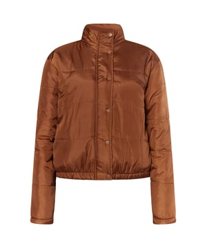 Met de licht gewatteerde blousonjassen van myMo haal je het perfecte tussenjasje in je garderobe. Het glanzende materiaal is fijn doorgestikt en wordt door de elastische manchetten in vorm gehouden. Een lichte vulling zorgt voor warmte, net als de opstaande kraag. De doorlopende ritssluiting is verborgen achter een drukknoopsluiting en geeft de jas een elegante touch.  Jas