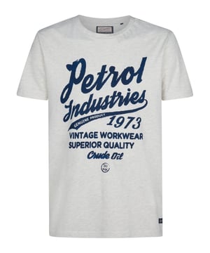 Setzen Sie auf einen markanten und zeitlosen Look mit diesem Regular Fit T-Shirt aus 100% atmungsaktiver Baumwolle. Das große Logo im Vintage-Stil auf der Brust verleiht diesem Shirt einen einzigartigen Charakter. Perfekt für einen lässigen Look oder um Ihrem Outfit einen Retro-Touch zu verleihen.Artwork T-ShirtRegular Fit100% BaumwolleDas Model ist 185 cm groß und trägt Größe L.