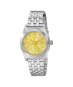 Wenn Sie die neuesten Trends in Mode und Accessoires verfolgen möchten, kaufen Sie die Nixon Watch Women A399-1898-00 (27 mm) zum besten Preis. Geschlecht: Weiblich Bewegungstyp: Quarz Gehäusematerial: Stahl Armbandmaterial: Stahl Zifferblattfarbe: Grün Glas: Mineral Schließe: Druckwasserfest: 10 atm Gehäusedurchmesser: 27 mm Inklusive Markenbox