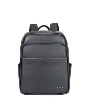Unisex-Rucksack mit Reißverschluss. eine Innentasche mit Reißverschluss und zwei offene Innentaschen. Drei Reißverschlüsse vorne und zwei offene Seitentaschen. fehlender Schultergurt. im Ledergriff. ein Innenfach.  Außenmaterial. Innen ungefüttert. Maße: 42x30x15 cm. Modeprodukt