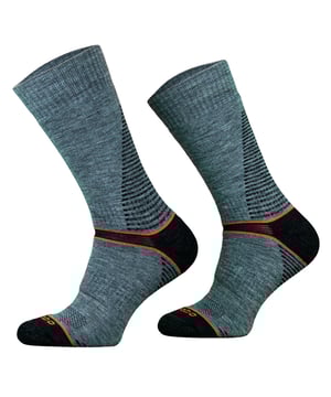 Comodo 1 Pack Performance Hiker Climacontrol SocksComodo have been providing high-quality socks for men and women since 1996. They sell a range of socks for hiking, cycling, hunting, skiing, and other outdoor events.Whether you're new to long walks or an experienced trekker, these climacontrol socks have a comfortable and lighweight feel to them. There is added support to the arch of these socks to provide that extra level of comfort and ease.These socks have the ultimate protection when you need it the most, with Polycolon fibres to absorb water and maintain performance by keeping the feet dry. These socks are available in sizes 3-11 UK and suitable for both, men and women. They are made from 50% Merino Wool, 20% Polycolon, 15% Polyamide, 10% Polypropylene, 5% Elastane. They are machine washable at 30. Extra Product Details  - Sizes 3-11 UK - 1 Pair - Outdoor socks - Merino wool socks - Machine Washable - Moisture Wicking - Quick Drying